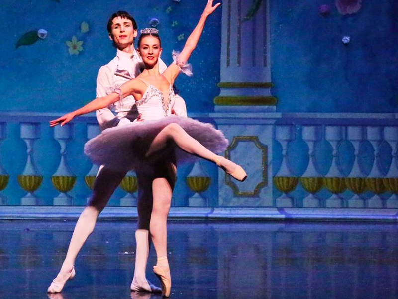 Nutcracker! Magic of Christmas Ballet