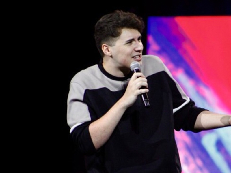 Daniel Howell